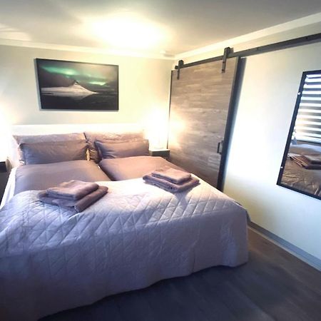 Cosy Harbour Apartment Reykjavík Esterno foto